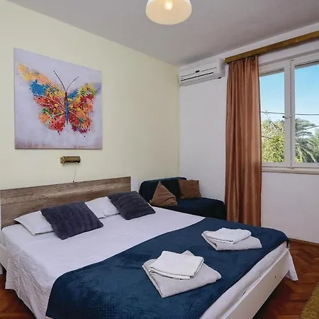 With Sea View I Prázdninový dům *