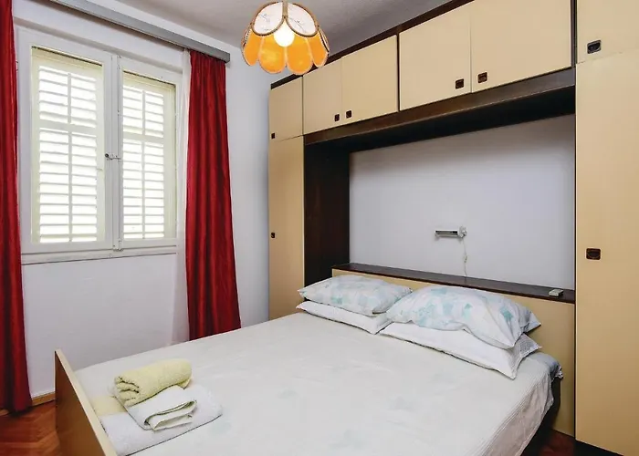 With Sea View I Žuljana